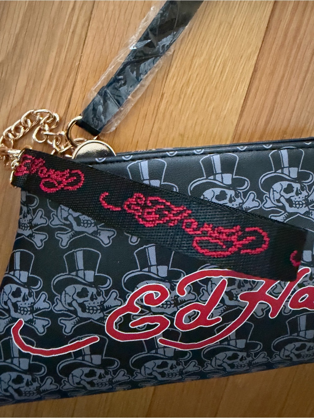 Ed Hardy Black Graphic Tiger Shoulder Bag NWT - Picture 4 of 8